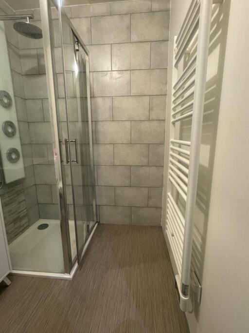 Christelle Apartment โรมิญี-ซูร์-เซน ภายนอก รูปภาพ