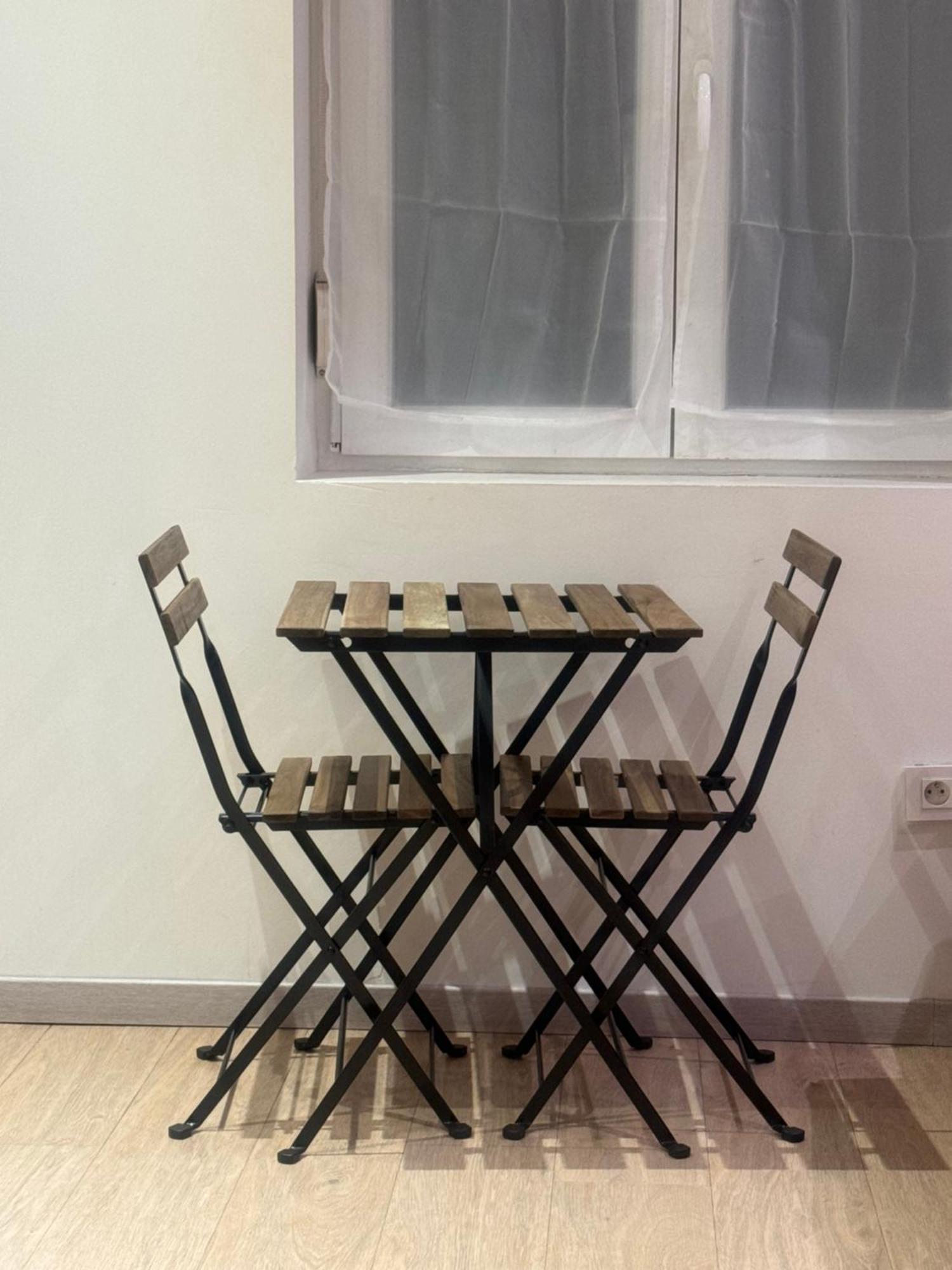 Christelle Apartment โรมิญี-ซูร์-เซน ภายนอก รูปภาพ